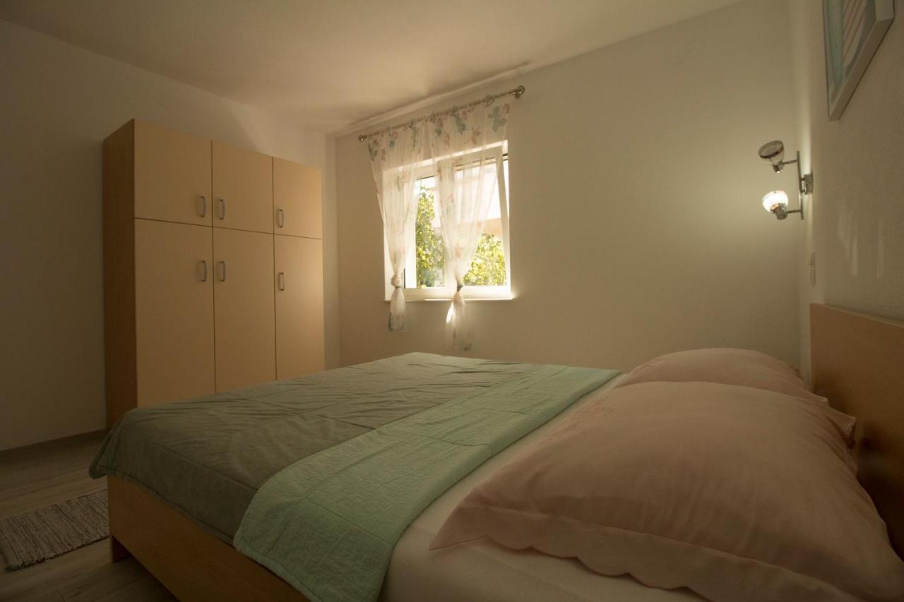 Apartmani Ana Juricev Vodice فوديس المظهر الخارجي الصورة