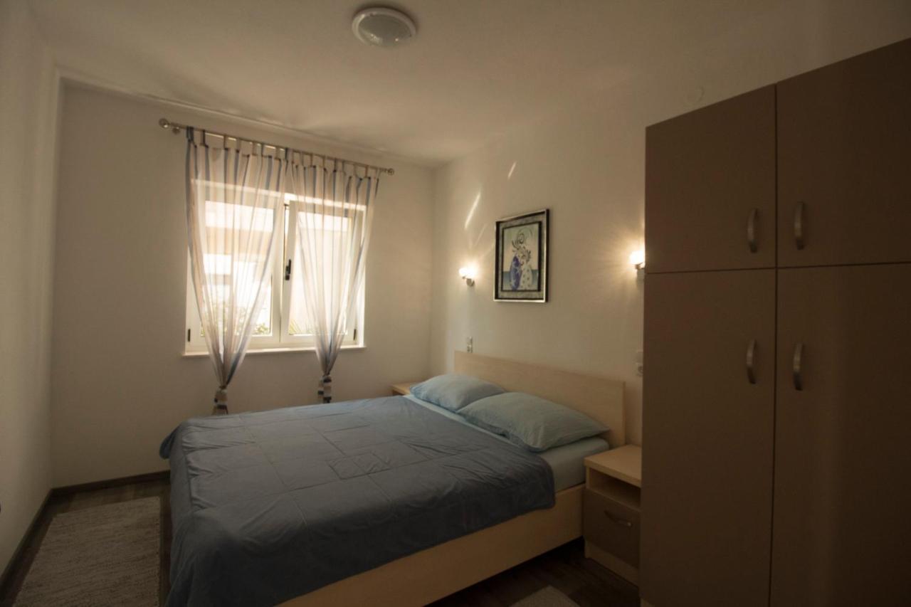 Apartmani Ana Juricev Vodice فوديس المظهر الخارجي الصورة