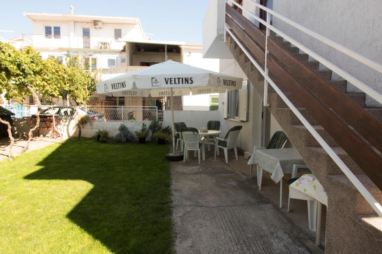 Apartmani Ana Juricev Vodice فوديس المظهر الخارجي الصورة
