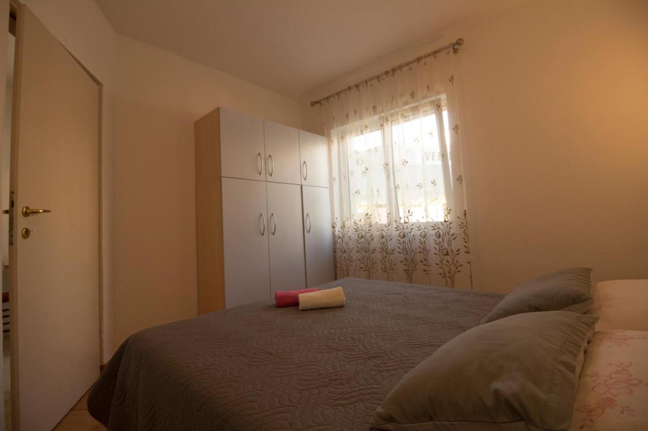 Apartmani Ana Juricev Vodice فوديس المظهر الخارجي الصورة