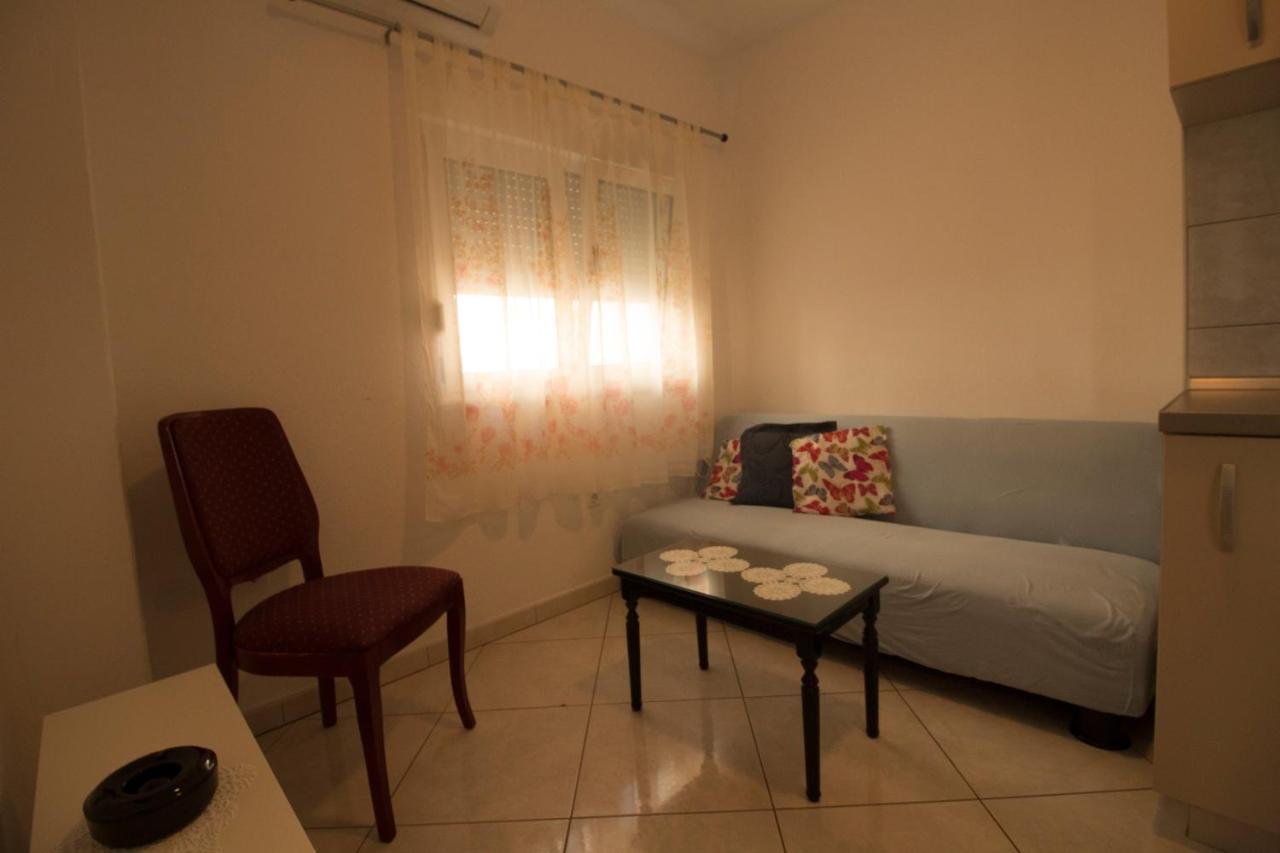 Apartmani Ana Juricev Vodice فوديس المظهر الخارجي الصورة