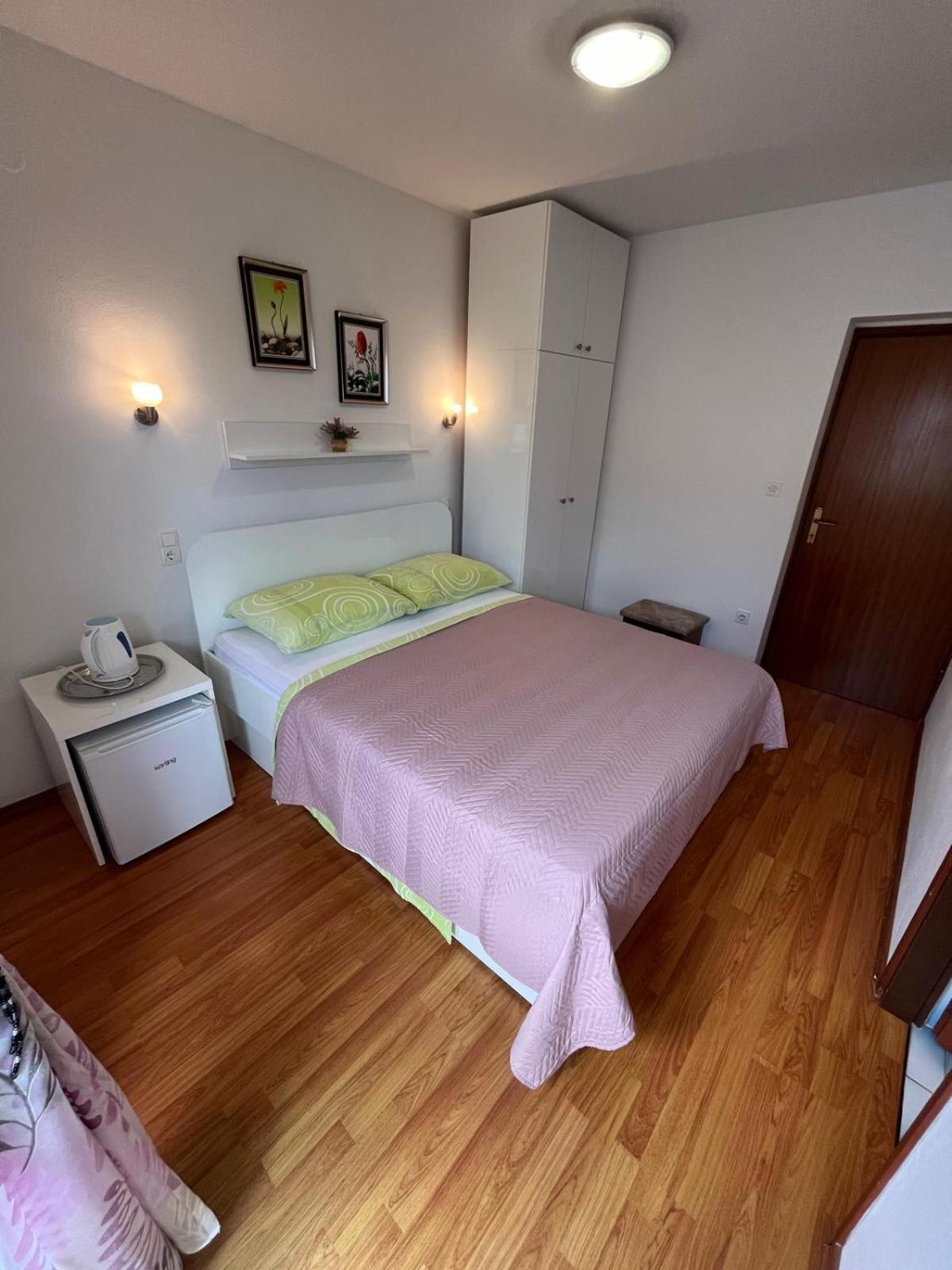 Apartmani Ana Juricev Vodice فوديس المظهر الخارجي الصورة