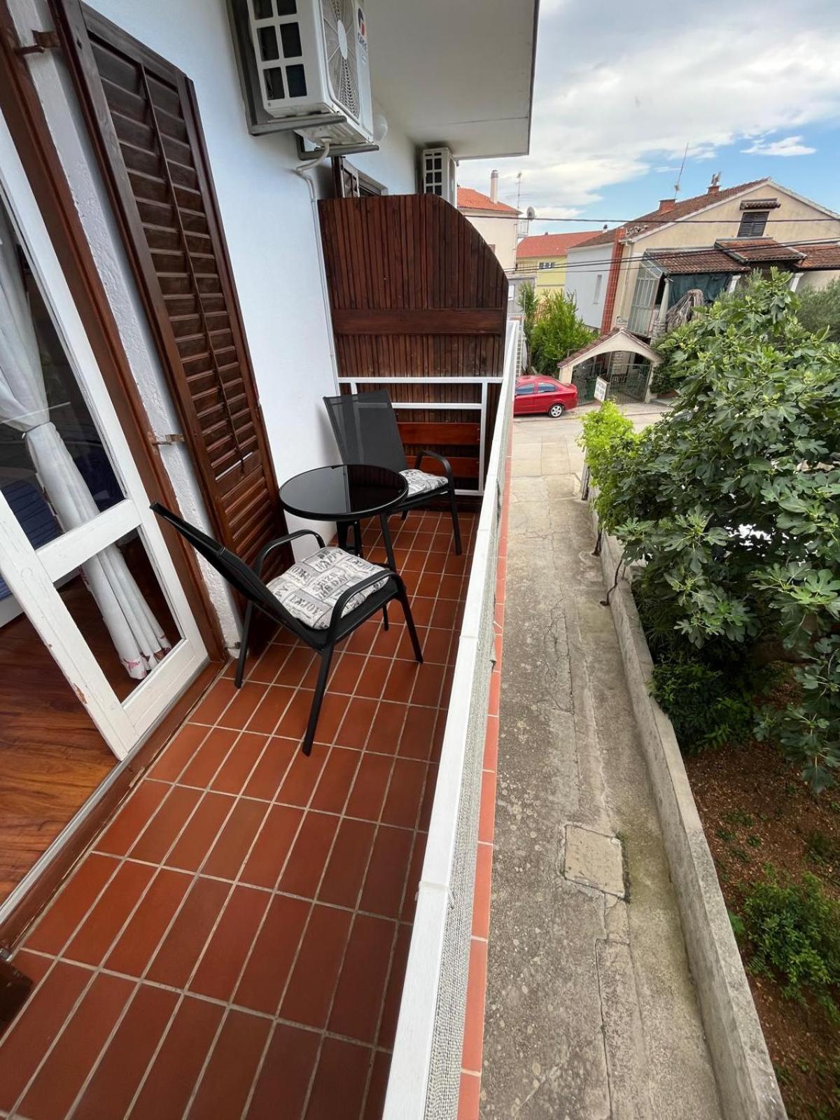 Apartmani Ana Juricev Vodice فوديس المظهر الخارجي الصورة