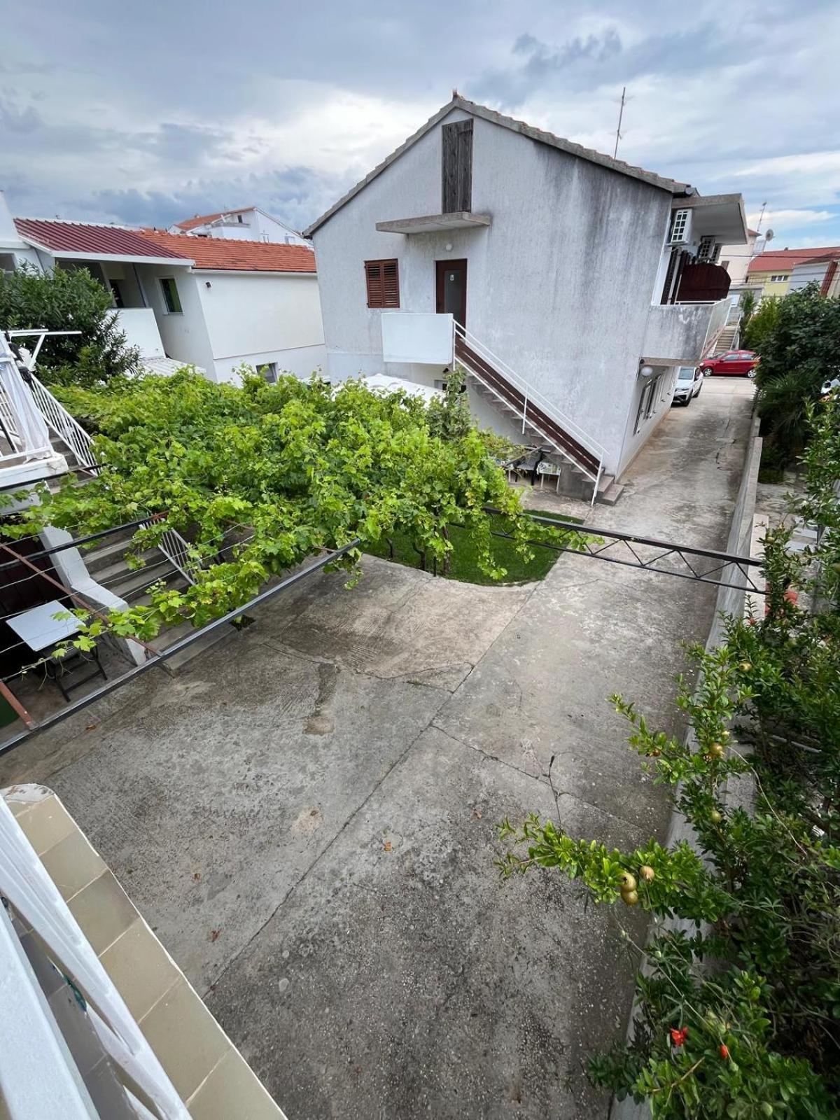 Apartmani Ana Juricev Vodice فوديس المظهر الخارجي الصورة
